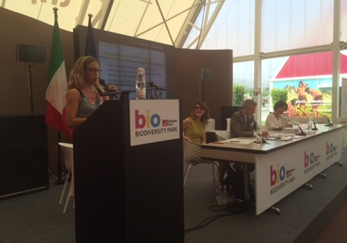Elisa Talking At Italian Biologist Association Meeting June 20152