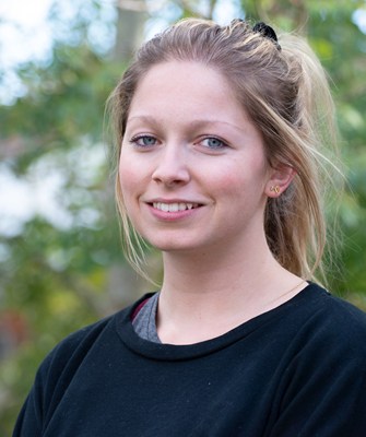 Bryony de Freitas portrait